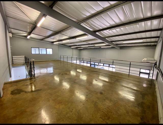 223M² RETAIL TO LET IN NEW TOWN CENTRE